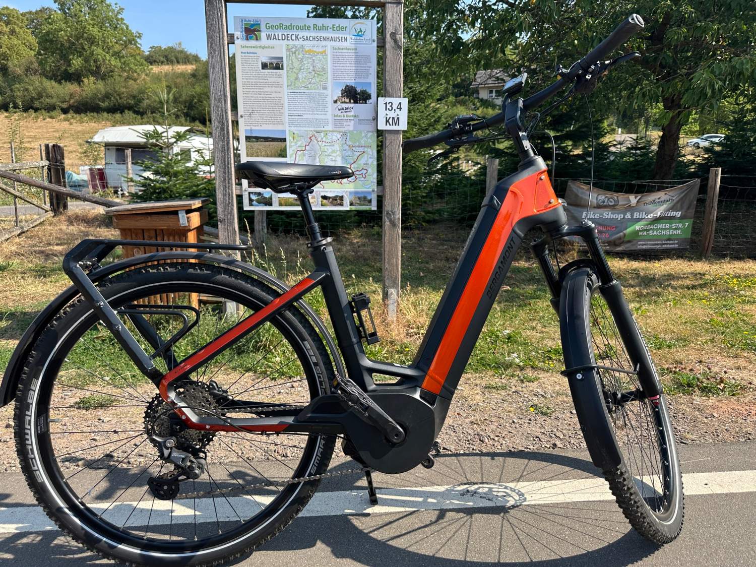 E-TREKKINGRAD